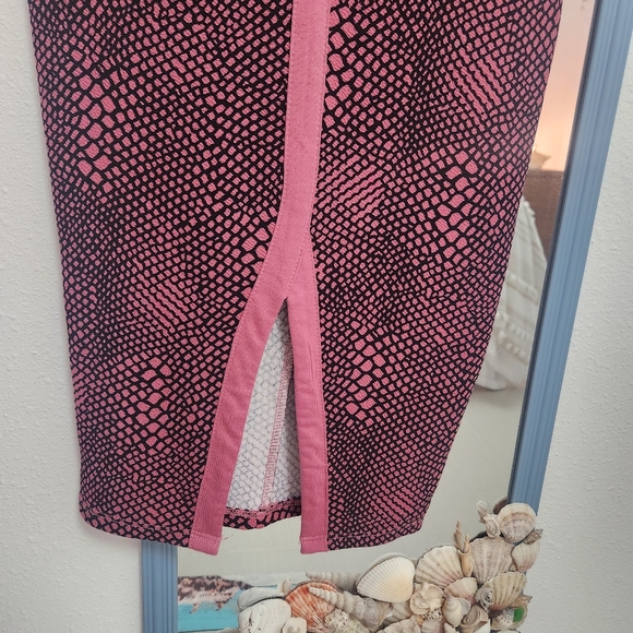 Bodycon NWT Dress Size XS - Picture 5 of 8